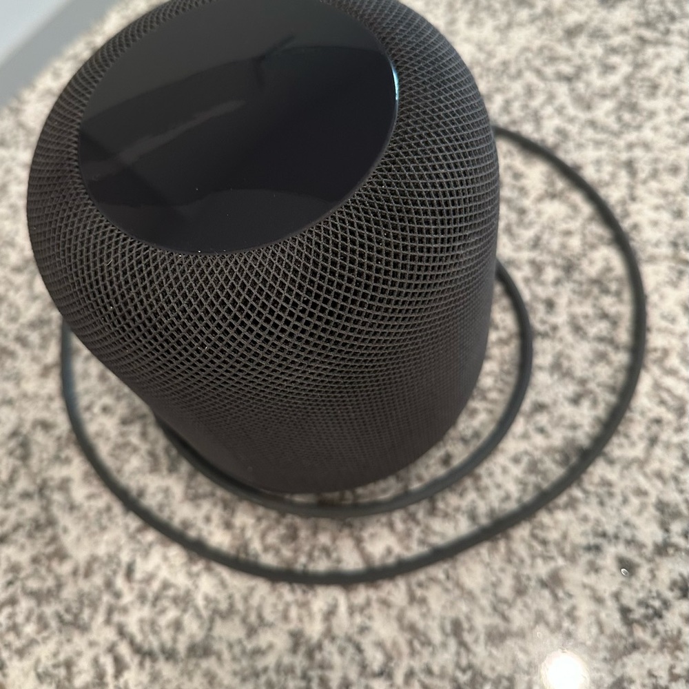 Apple HomePod (midnight color)